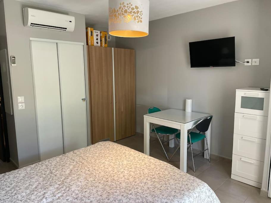 Studio Cosy Residence Odalys 3 Etoiles Ла-Лонд-ле-Мор Екстер'єр фото